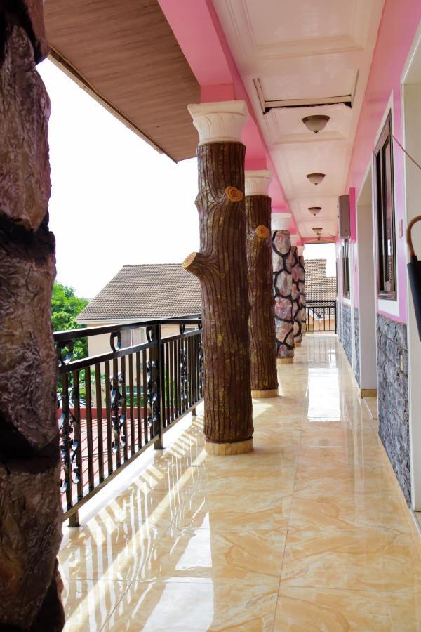 Hilton View Hotel Ogbodjo Ngoại thất bức ảnh